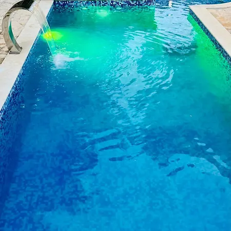 Paradisio Ruheoase - Pool - Klima - Kueche - Parken Villa *