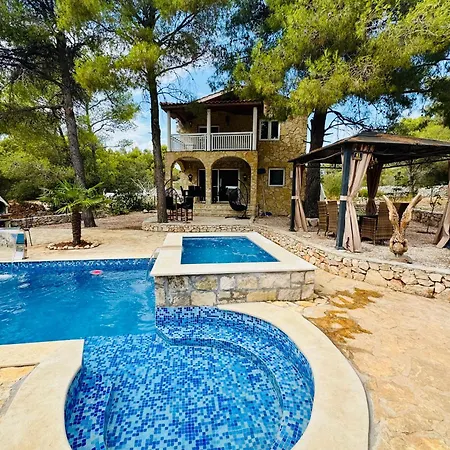 Paradisio Ruheoase - Pool - Klima - Kueche - Parken Villa Milna (Brac)