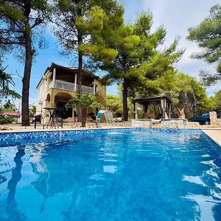 Paradisio Ruheoase - Pool - Klima - Kueche - Parken Villa